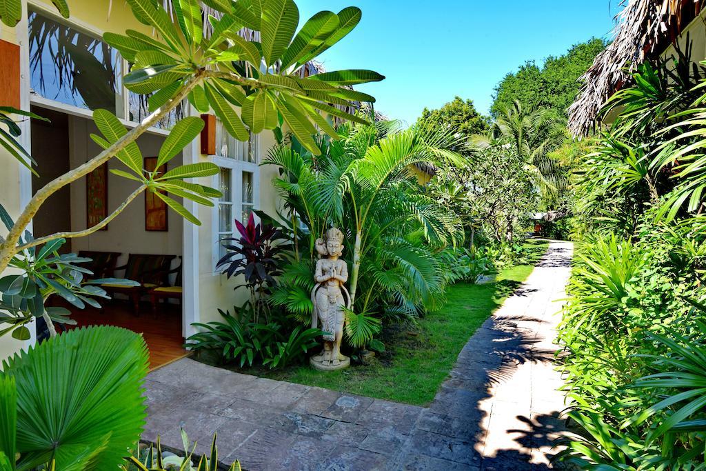 Oasis Hotel Nyaung-U Buitenkant foto
