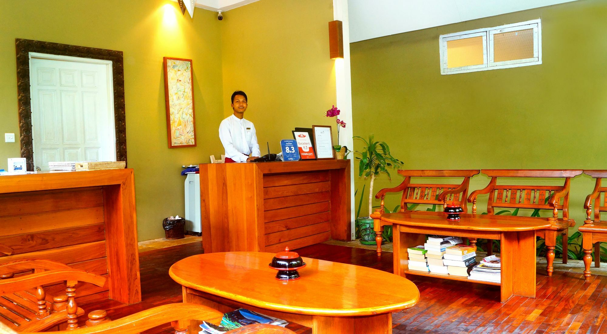 Oasis Hotel Nyaung-U Buitenkant foto