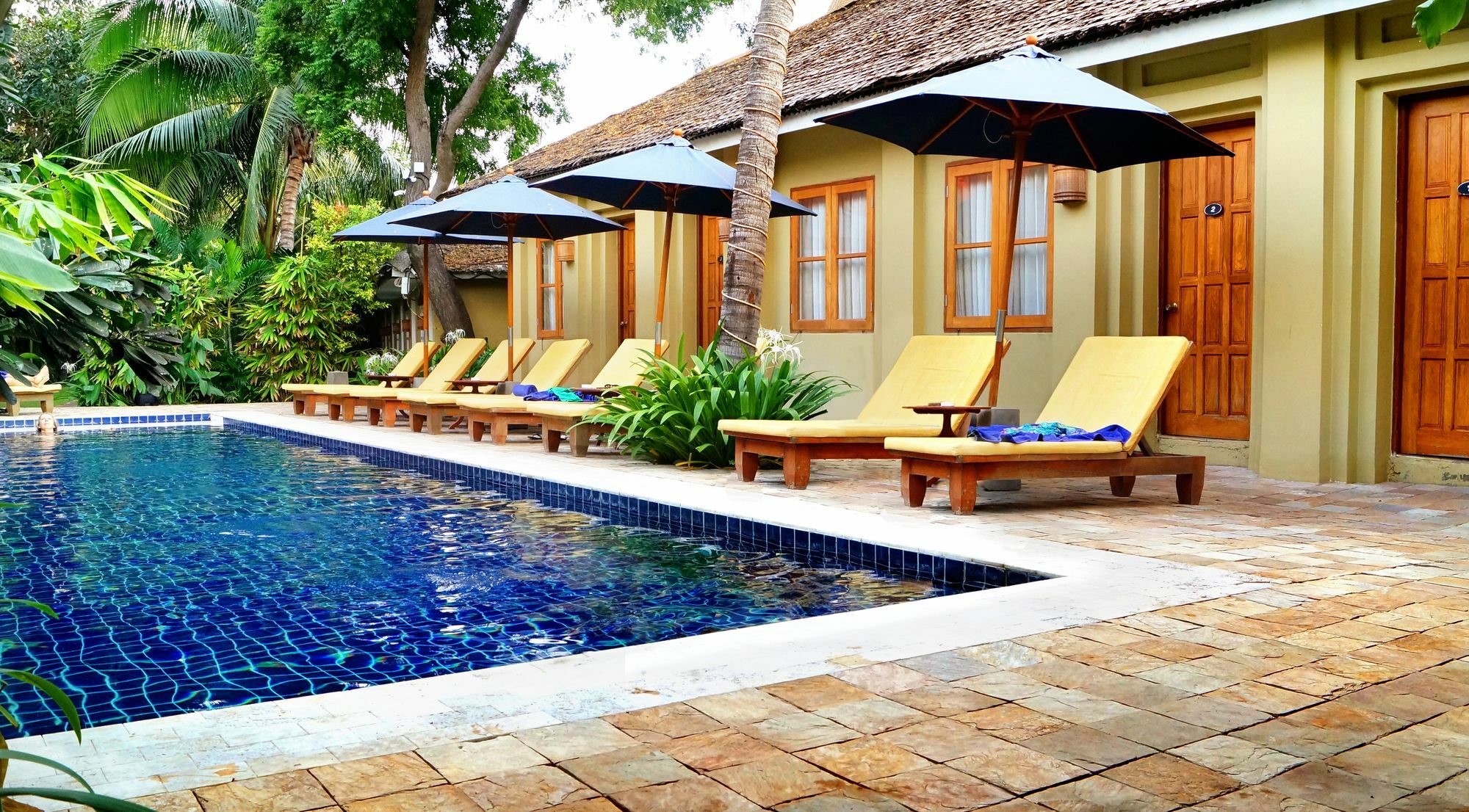 Oasis Hotel Nyaung-U Buitenkant foto